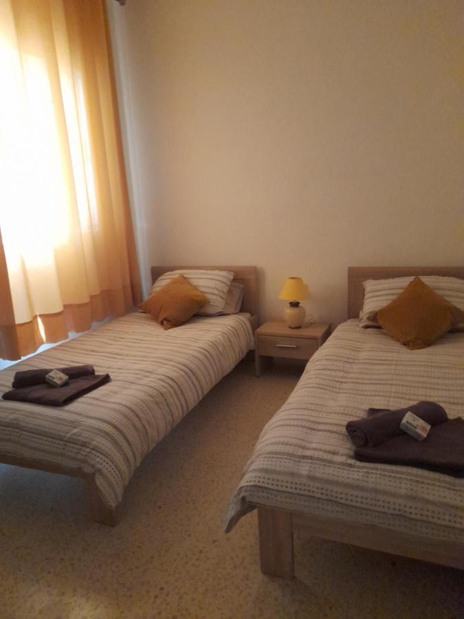 Appartamento Gozo Marsalforn Esterno foto
